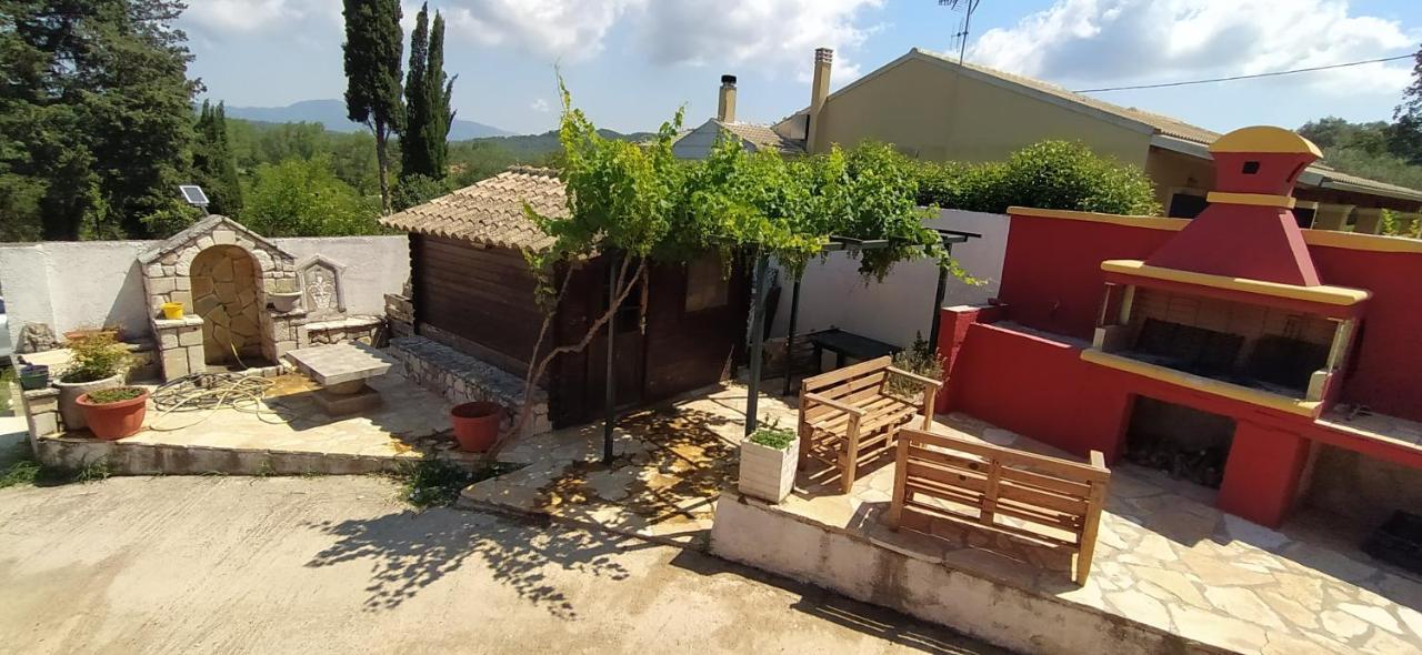 House In The Country Guest House Vátos Exterior foto